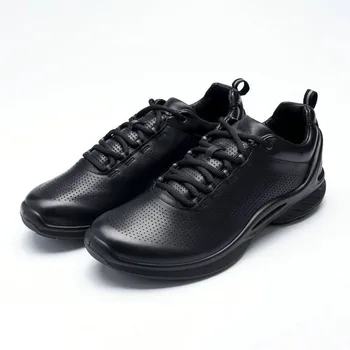 2024 Yeni Golf Sneakers Adam için Siyah Deri Spor Ayakkabı Erkek Rahat golf ayakkabıları Erkekler için